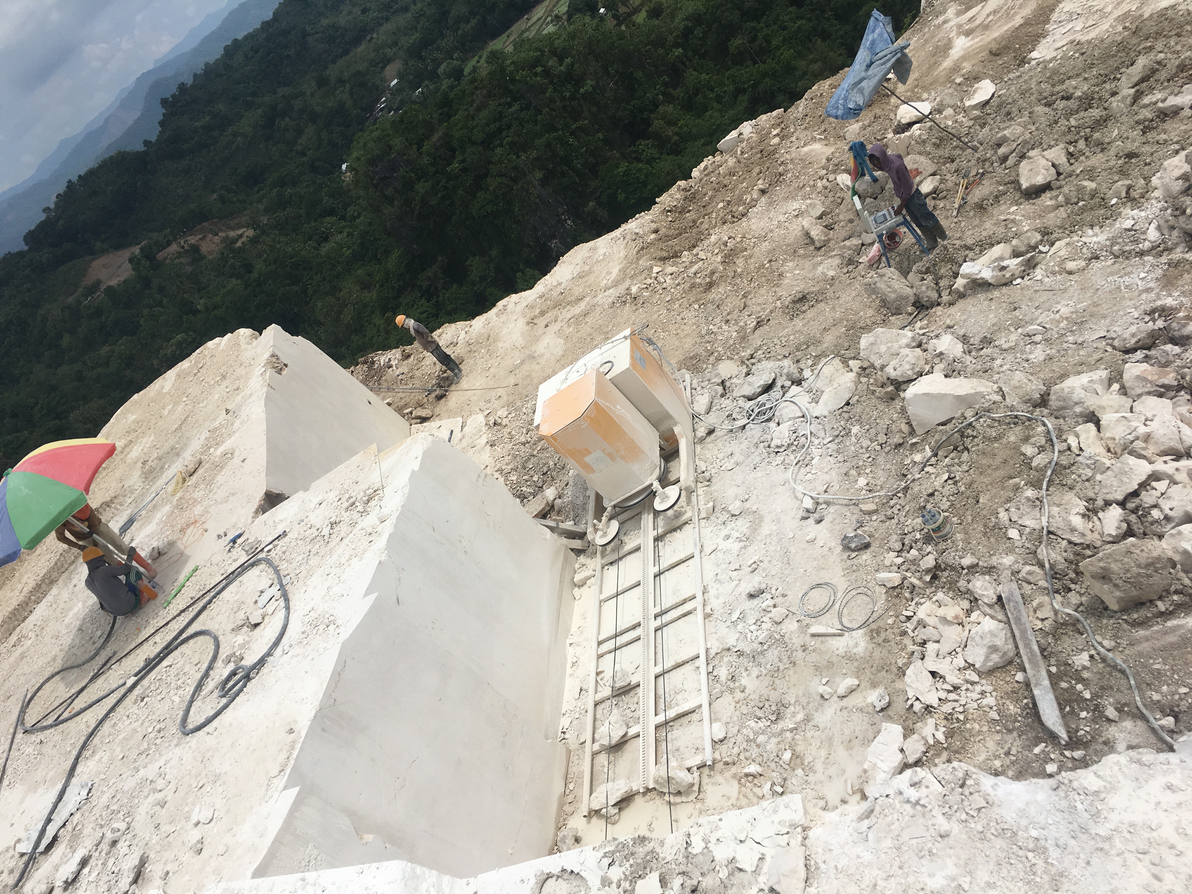 印尼礦山開(kāi)采現(xiàn)場(chǎng)